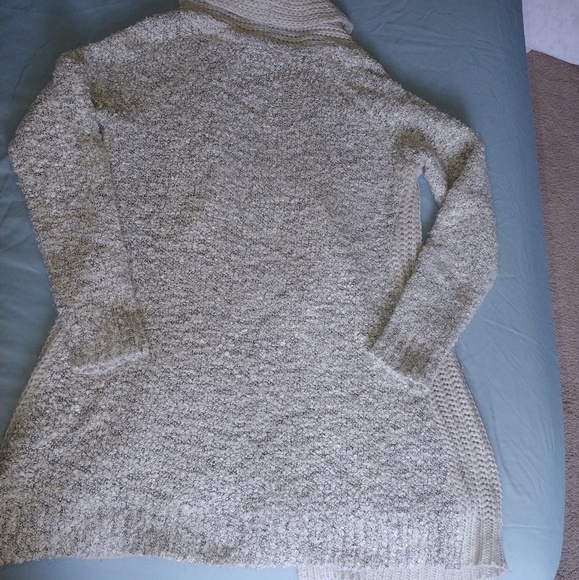 Long knit cardigan - Picture 3 of 3